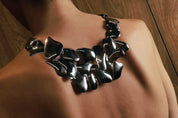 RANDOMISED NECKLACE